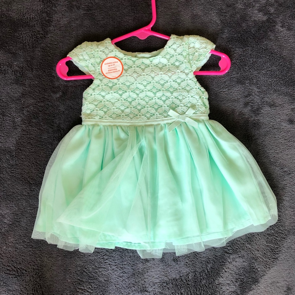 Carter’s dress